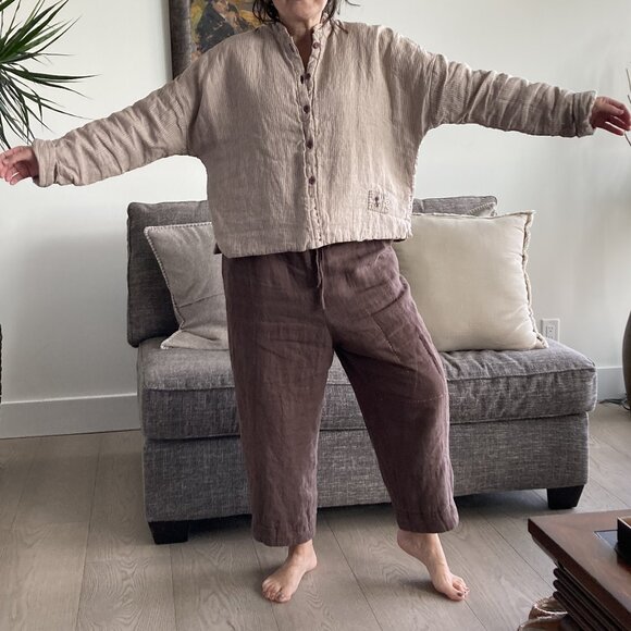 100% Linen Padded (quilted) Top, OS, light khaki color - Picture 3 of 15